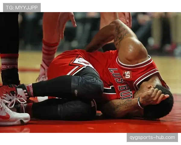 罗斯从MVP持球单打到无球跑位效率差异明显