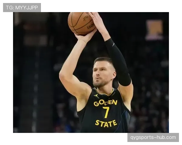 波尔津吉斯挡拆拉开空间提升三分命中率明显优于队友