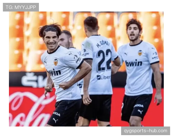 瓦伦西亚财政危机长期影响逐步反映，球队表现稳定性面临考验